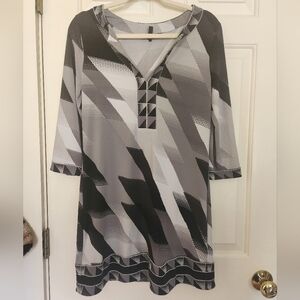BCBG Maxazria geometric print dress Size small